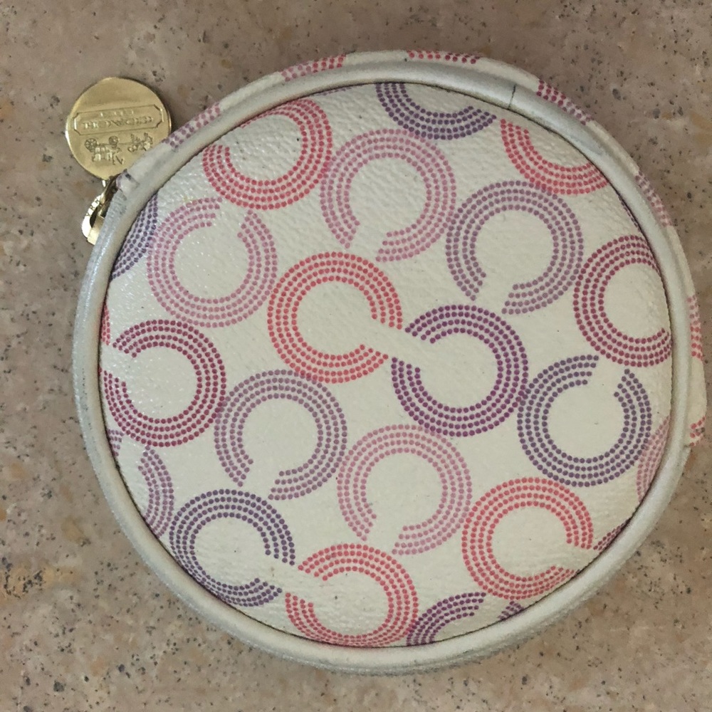 Coach Circle Coin Purse